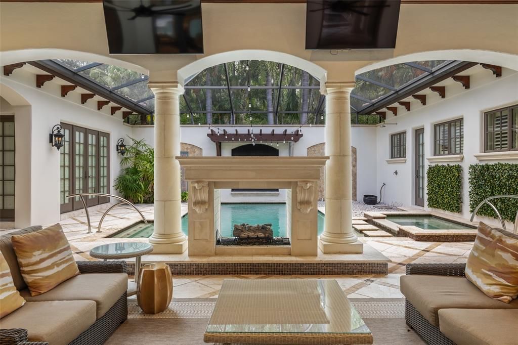 For Sale: $3,699,000 (3 beds, 3 baths, 4262 Square Feet)