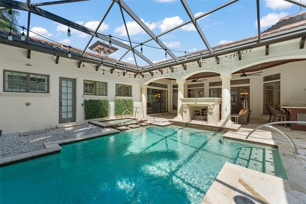 For Sale: $3,699,000 (3 beds, 3 baths, 4262 Square Feet)