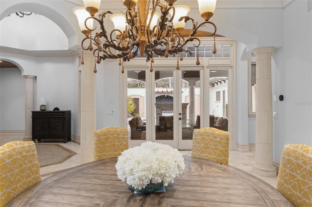 For Sale: $3,699,000 (3 beds, 3 baths, 4262 Square Feet)