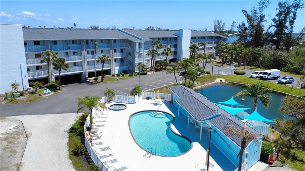 For Rent: $3,700 (2 beds, 2 baths, 1093 Square Feet)