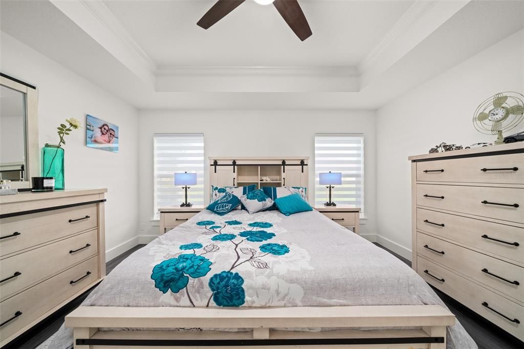 For Sale: $342,900 (3 beds, 2 baths, 1640 Square Feet)