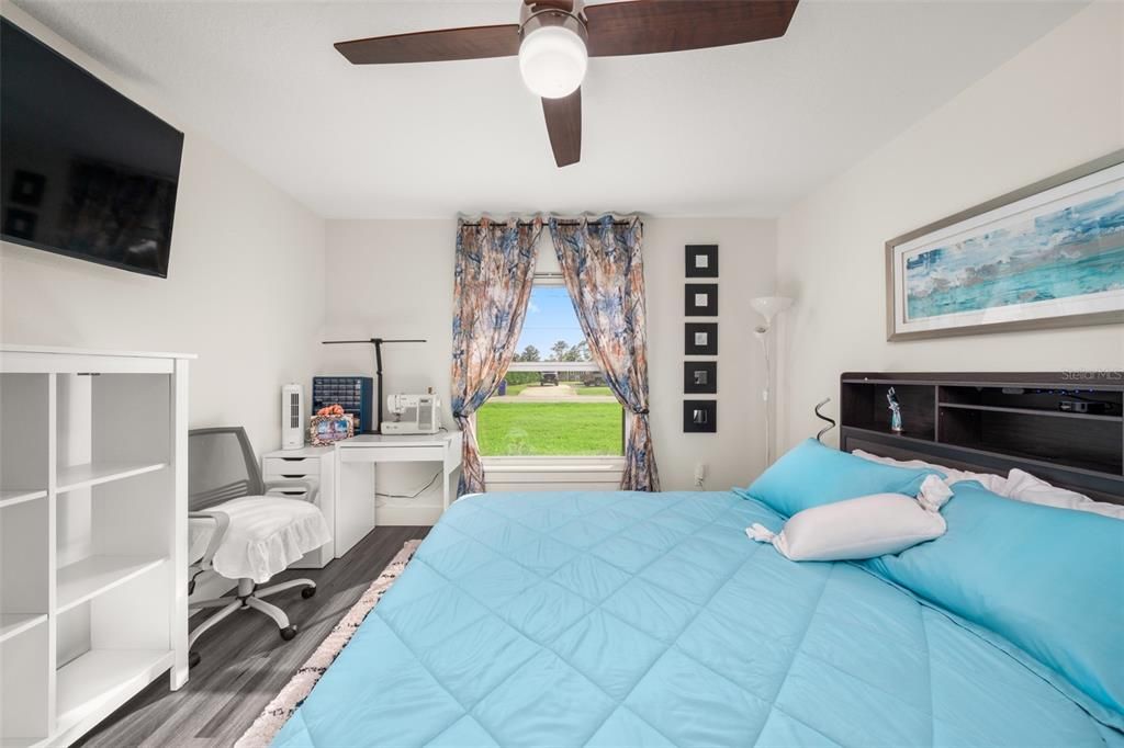 For Sale: $342,900 (3 beds, 2 baths, 1640 Square Feet)