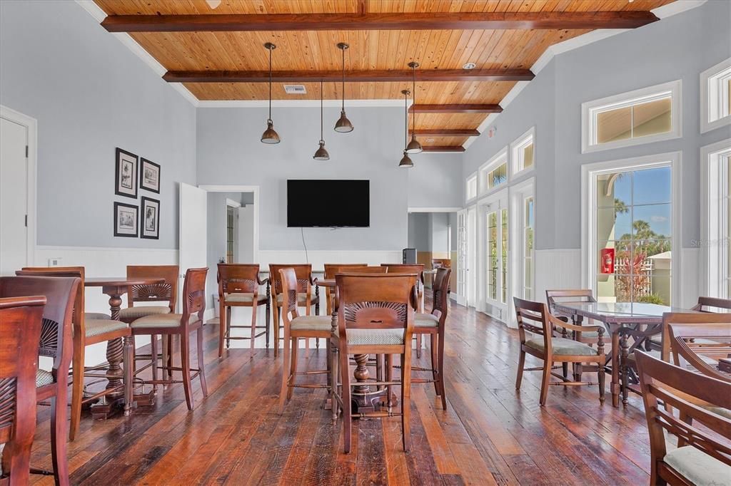 For Rent: $5,910 (3 beds, 2 baths, 2003 Square Feet)