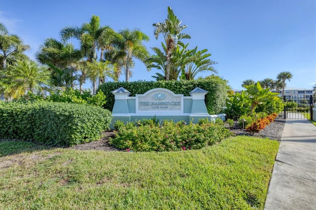 For Rent: $5,910 (3 beds, 2 baths, 2003 Square Feet)