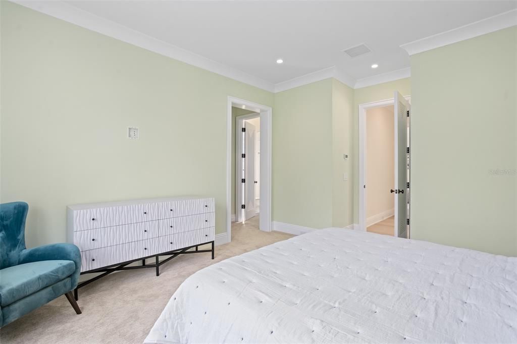 For Sale: $13,500,000 (5 beds, 6 baths, 6872 Square Feet)