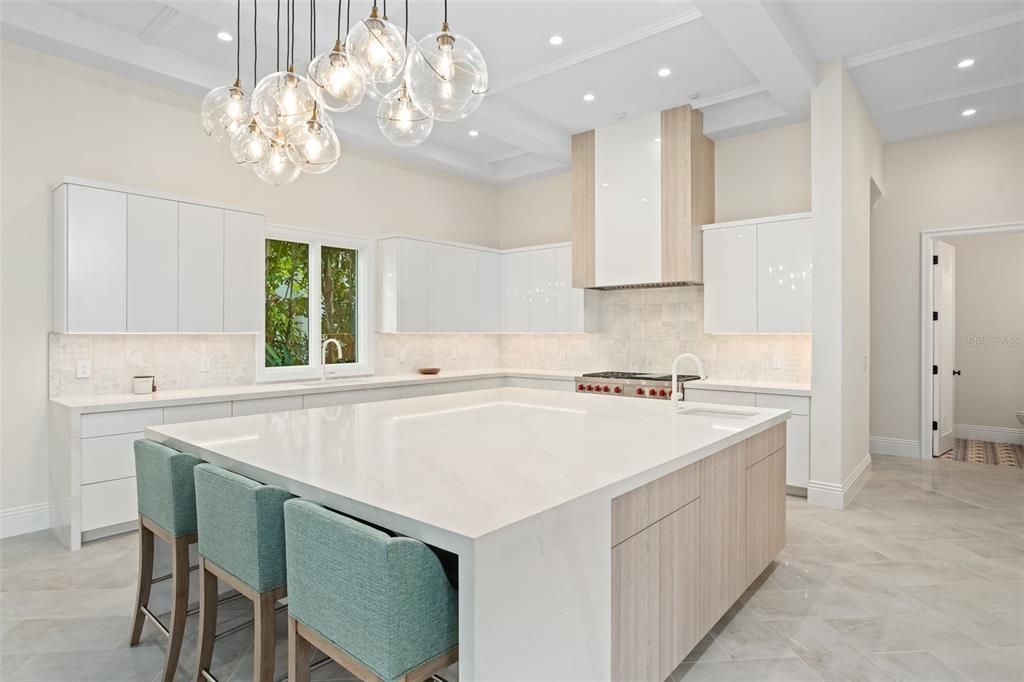 For Sale: $13,500,000 (5 beds, 6 baths, 6872 Square Feet)