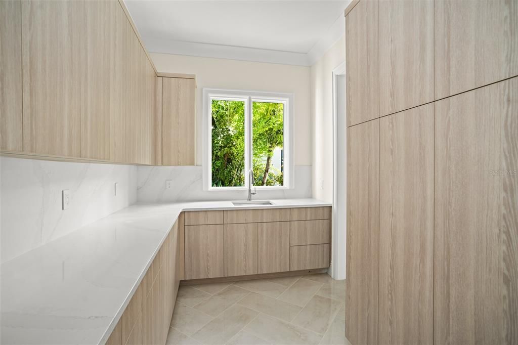 For Sale: $13,500,000 (5 beds, 6 baths, 6872 Square Feet)