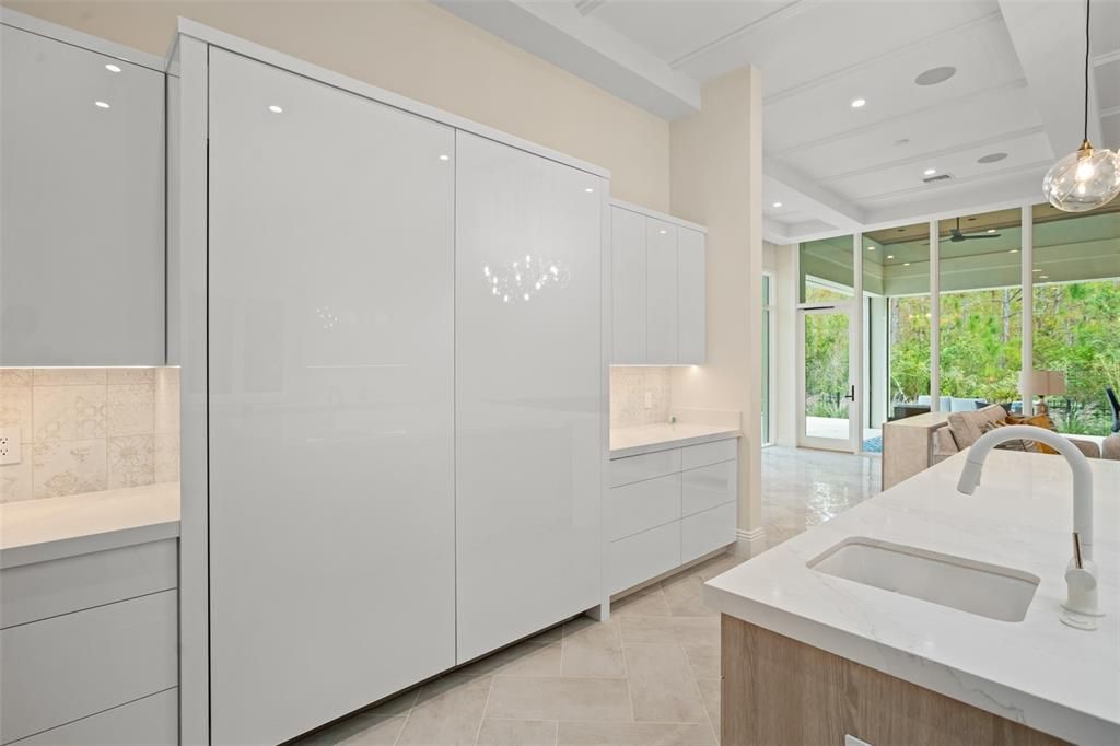 For Sale: $13,500,000 (5 beds, 6 baths, 6872 Square Feet)