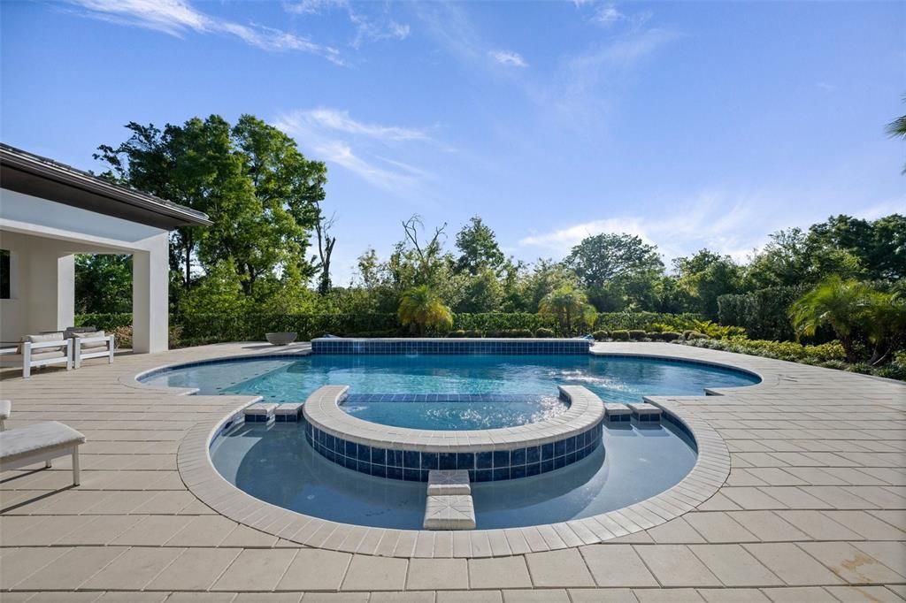 For Sale: $3,550,000 (10 beds, 10 baths, 8676 Square Feet)