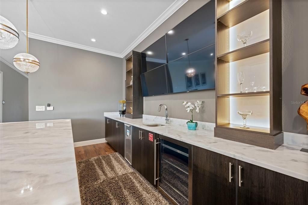 For Sale: $3,550,000 (10 beds, 10 baths, 8676 Square Feet)