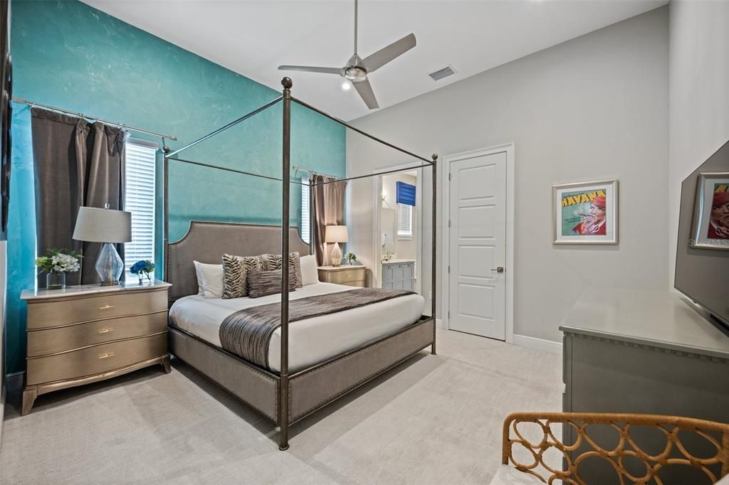 For Sale: $3,550,000 (10 beds, 10 baths, 8676 Square Feet)