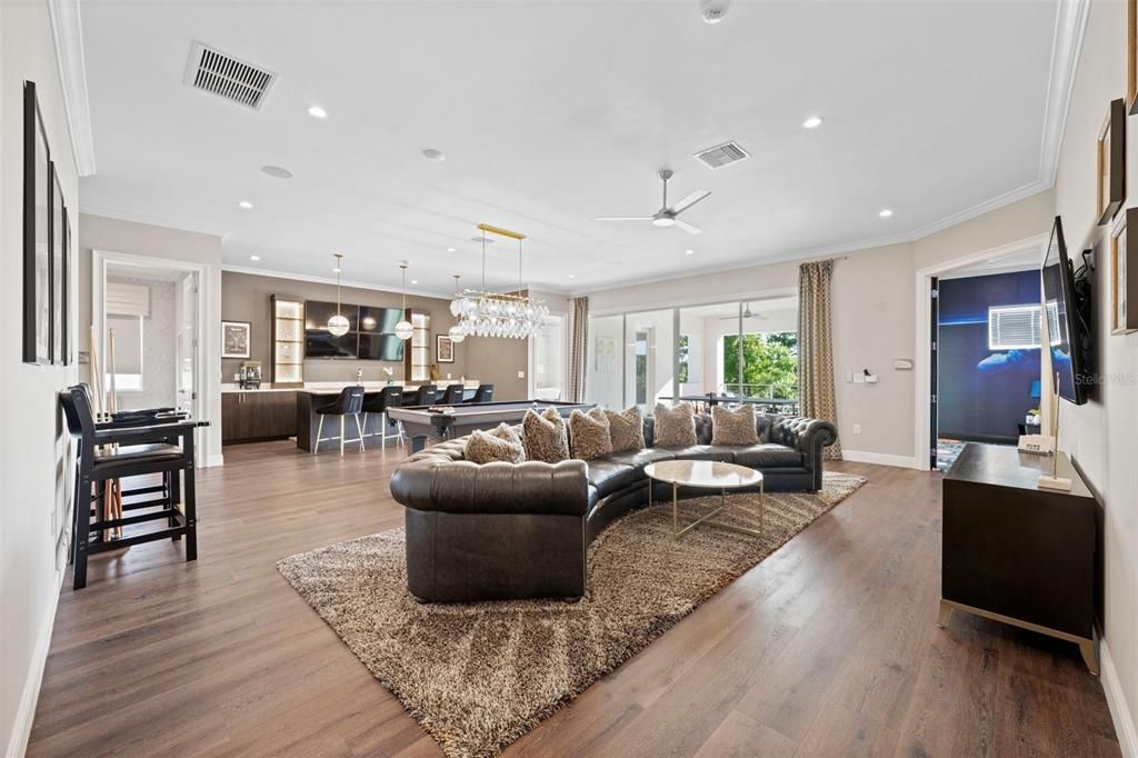 For Sale: $3,550,000 (10 beds, 10 baths, 8676 Square Feet)