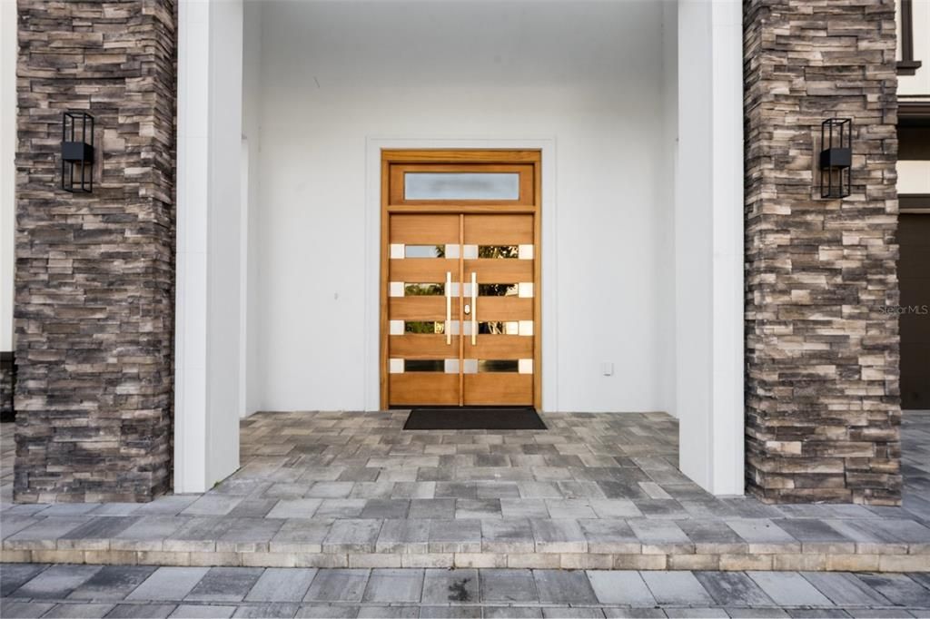 For Sale: $3,550,000 (10 beds, 10 baths, 8676 Square Feet)