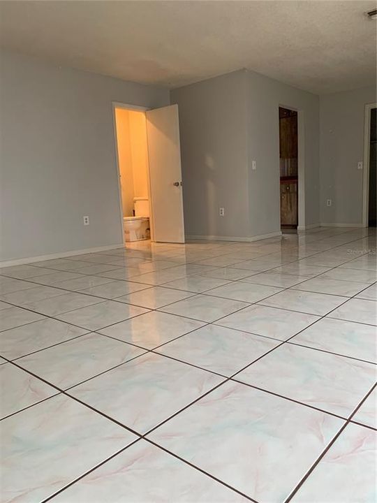 На продажу: $260,000 (2 спален, 2 ванн, 1410 Квадратных фут)