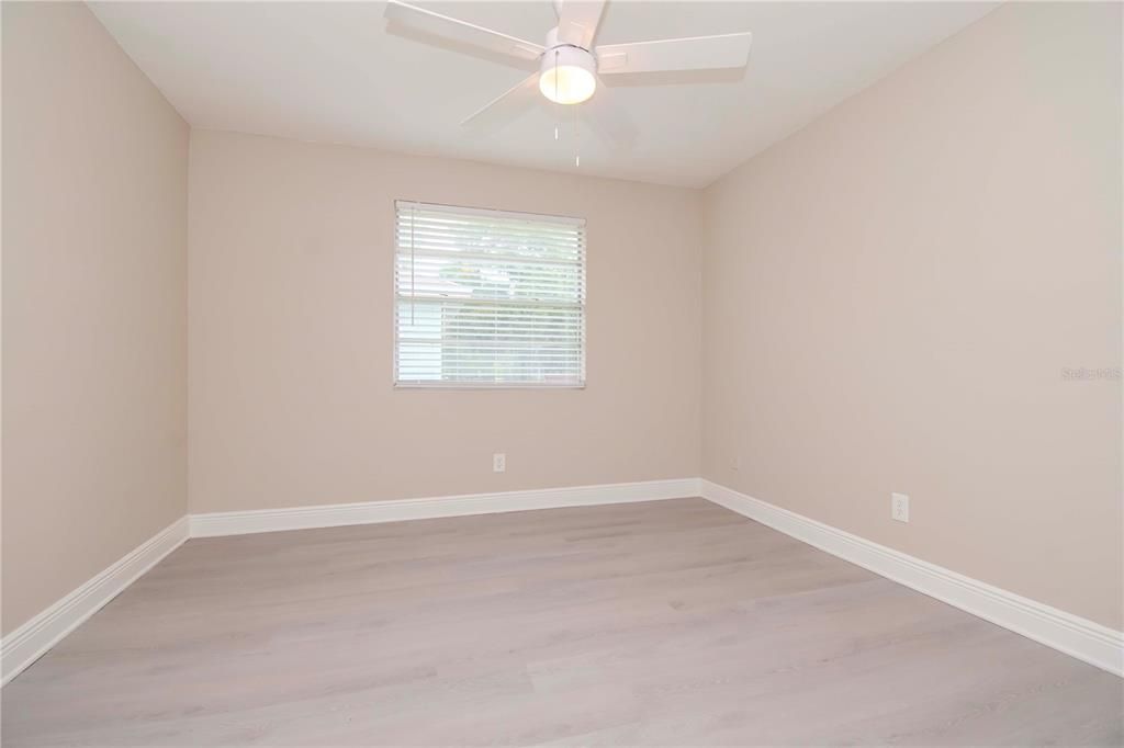 Activo con contrato: $925,000 (12 camas, 0 baños, 5508 Pies cuadrados)