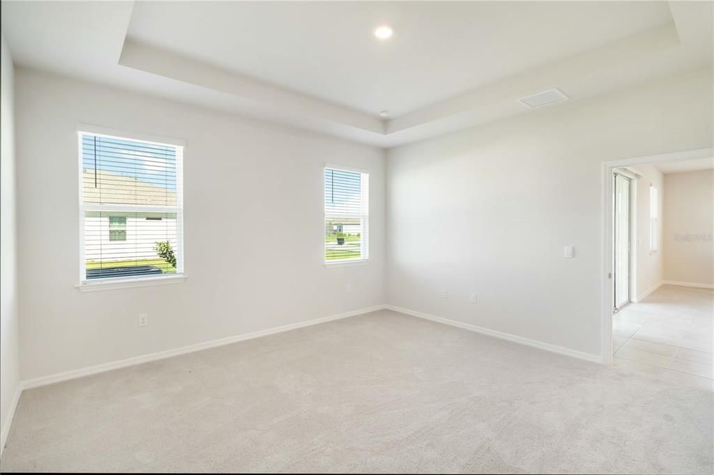 For Rent: $2,850 (4 beds, 2 baths, 2036 Square Feet)