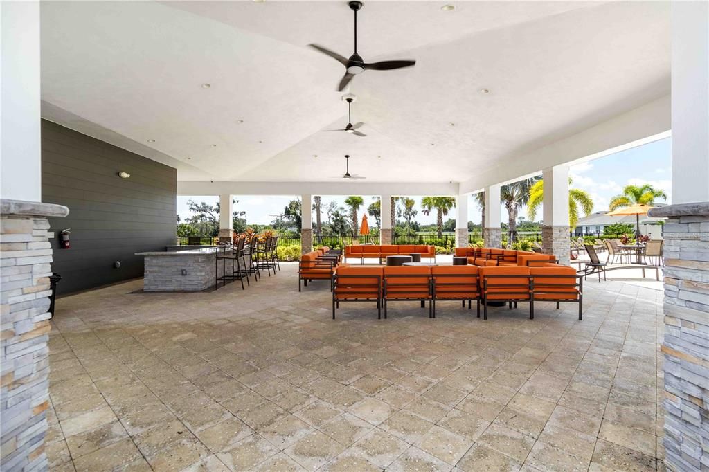 For Rent: $2,850 (4 beds, 2 baths, 2036 Square Feet)