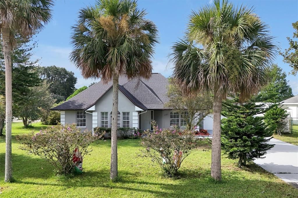 合同活跃: $449,900 (4 贝兹, 3 浴室, 2184 平方英尺)