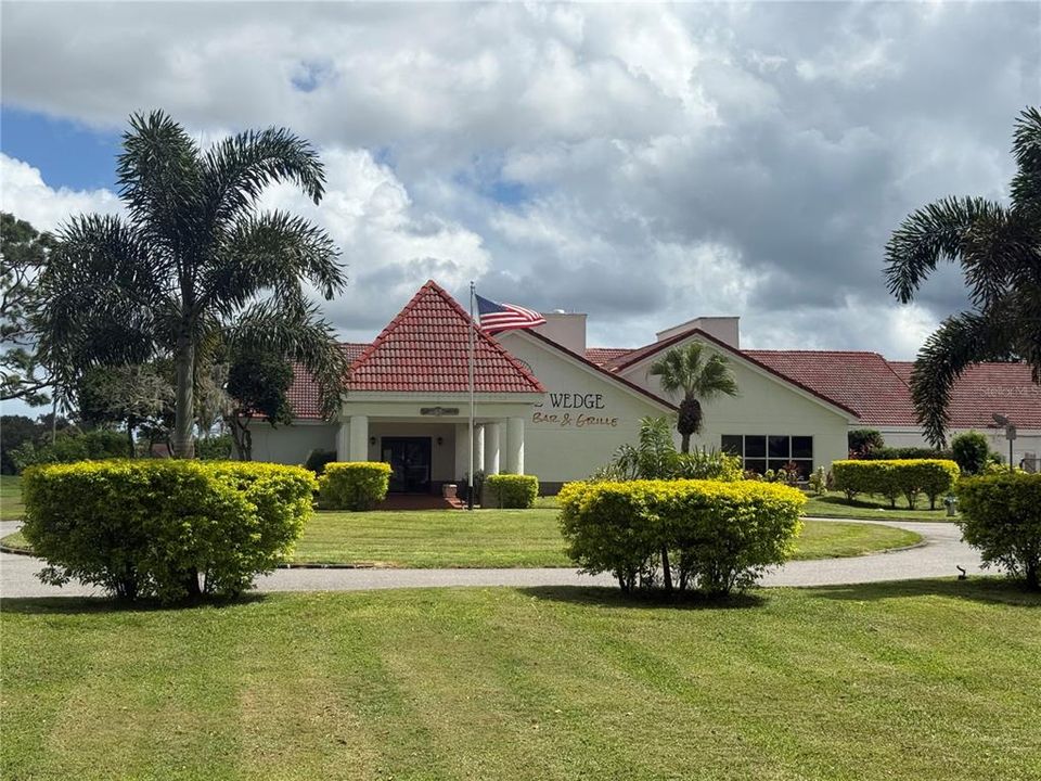 合同活跃: $449,900 (4 贝兹, 3 浴室, 2184 平方英尺)