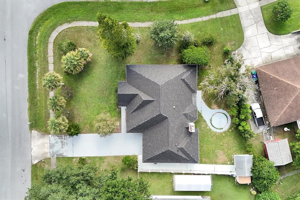 合同活跃: $449,900 (4 贝兹, 3 浴室, 2184 平方英尺)