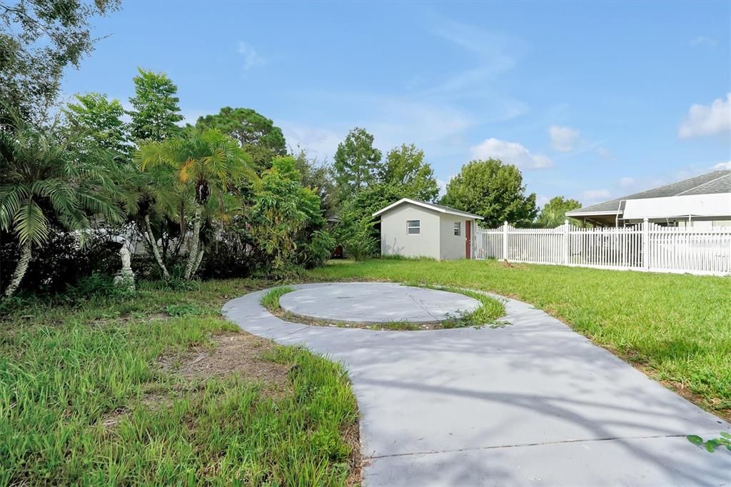 合同活跃: $449,900 (4 贝兹, 3 浴室, 2184 平方英尺)