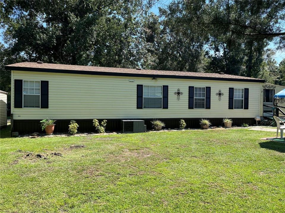 Недавно продано: $214,900 (2 спален, 2 ванн, 1296 Квадратных фут)