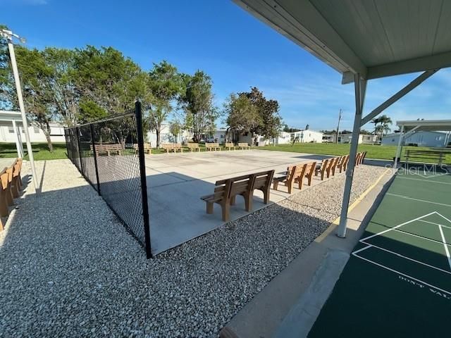 For Sale: $99,900 (0.10 acres)