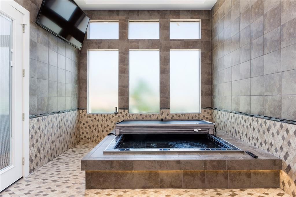 For Sale: $9,000,000 (10 beds, 11 baths, 14546 Square Feet)