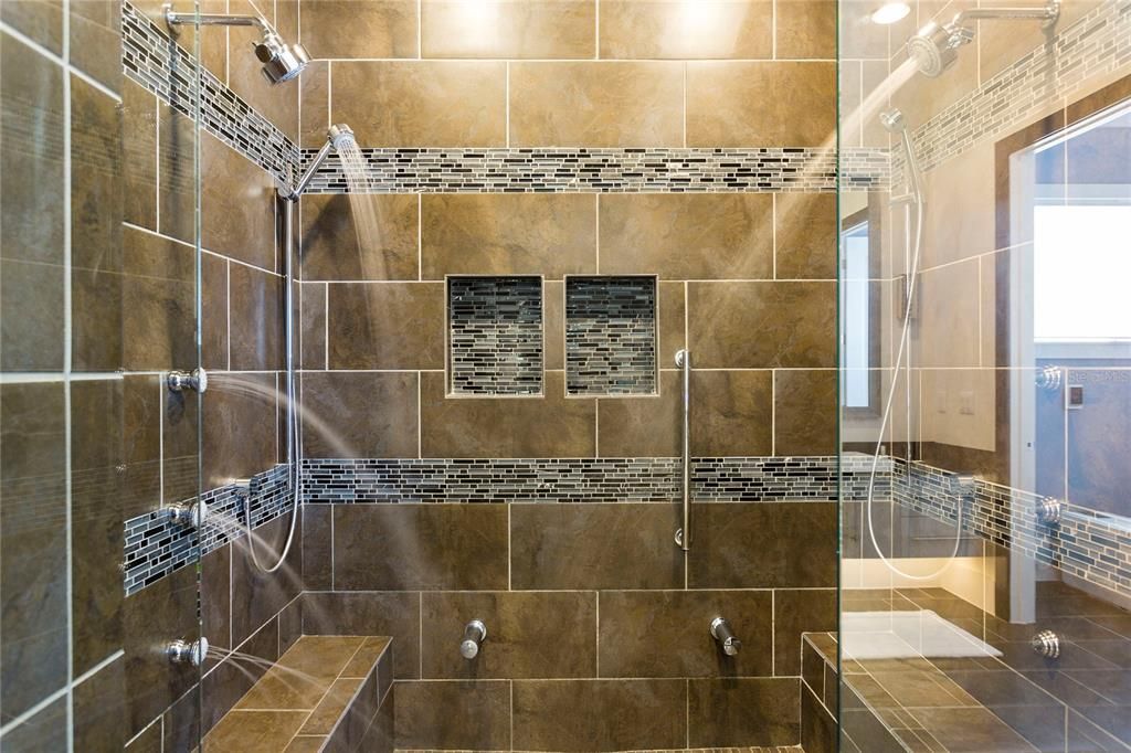 For Sale: $9,000,000 (10 beds, 11 baths, 14546 Square Feet)