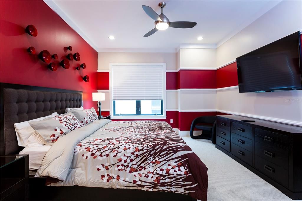 For Sale: $9,000,000 (10 beds, 11 baths, 14546 Square Feet)