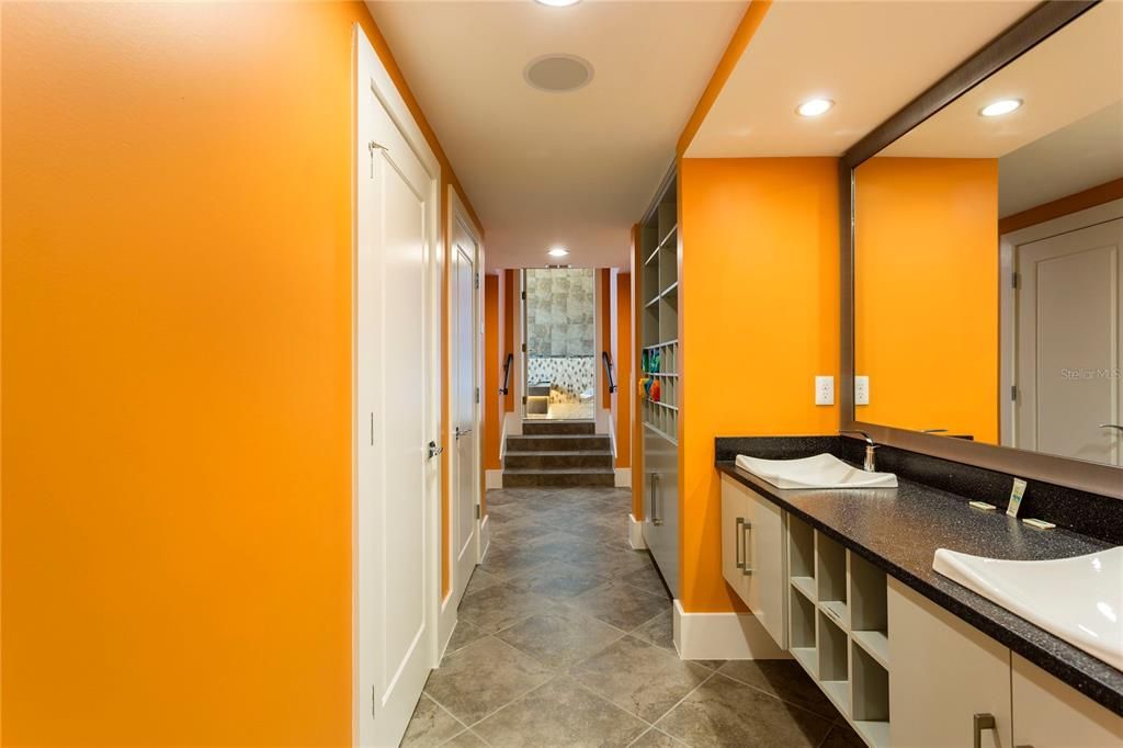 For Sale: $9,000,000 (10 beds, 11 baths, 14546 Square Feet)