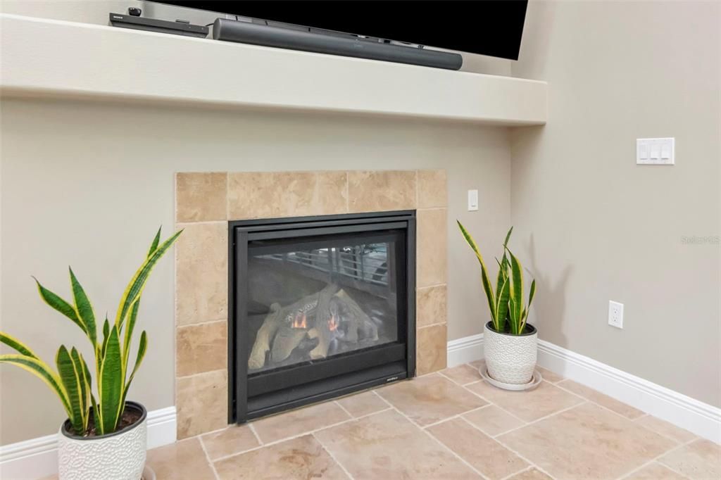 En Venta: $974,900 (3 camas, 3 baños, 3634 Pies cuadrados)