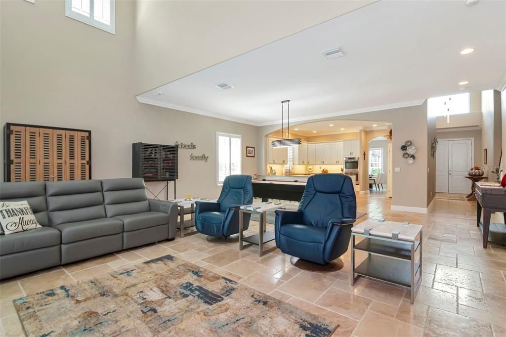 En Venta: $974,900 (3 camas, 3 baños, 3634 Pies cuadrados)