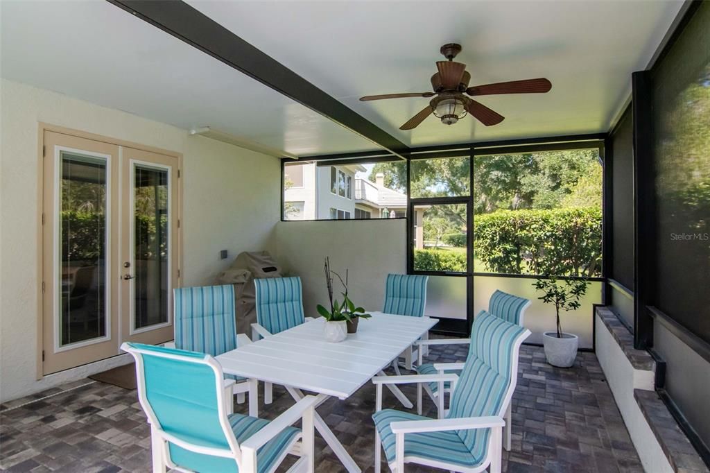 En Venta: $974,900 (3 camas, 3 baños, 3634 Pies cuadrados)