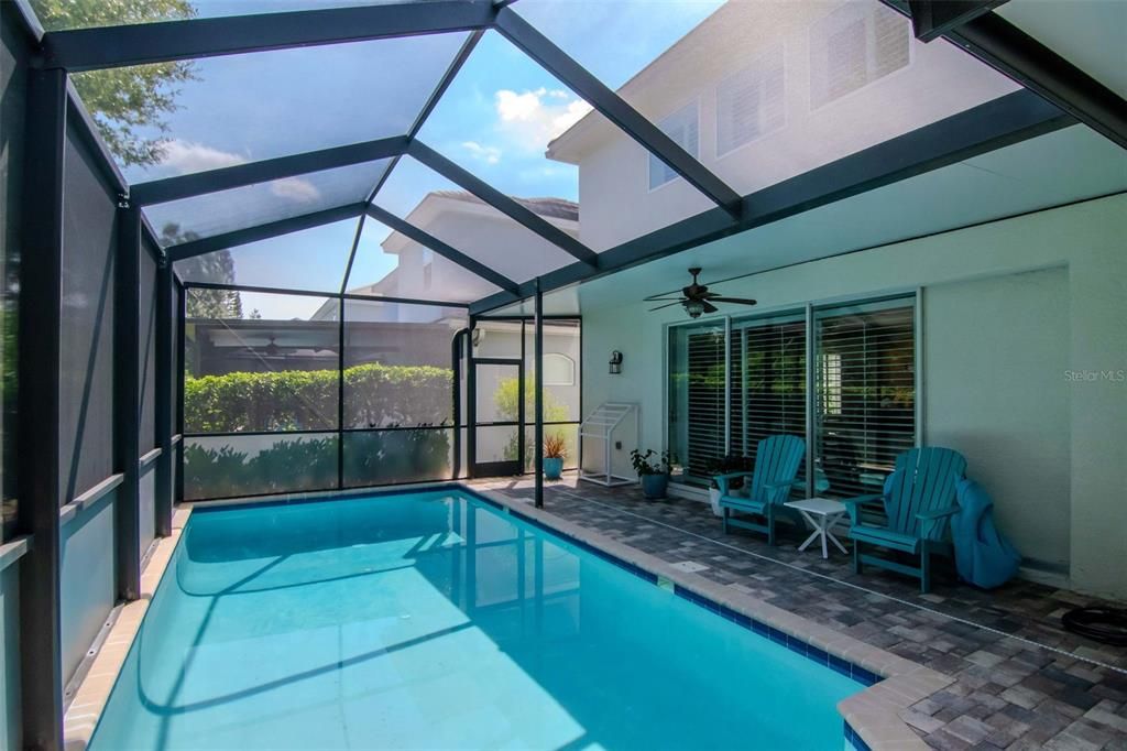 En Venta: $974,900 (3 camas, 3 baños, 3634 Pies cuadrados)