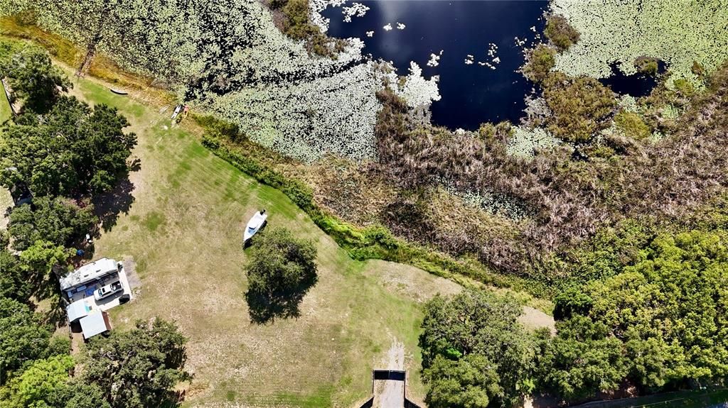 En Venta: $250,000 (3.99 acres)