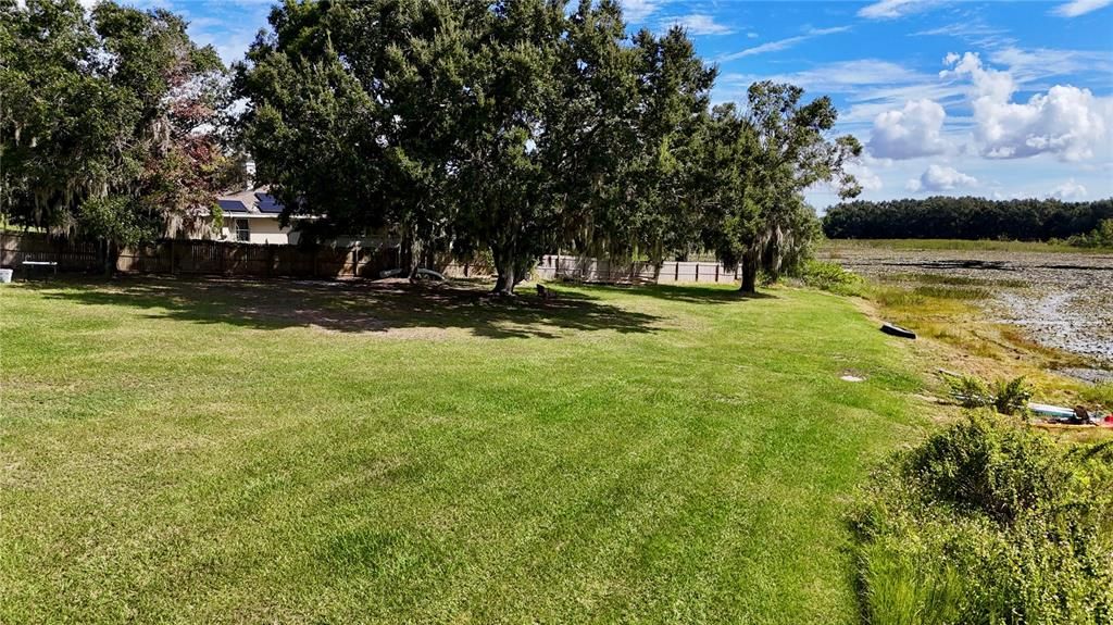 En Venta: $250,000 (3.99 acres)