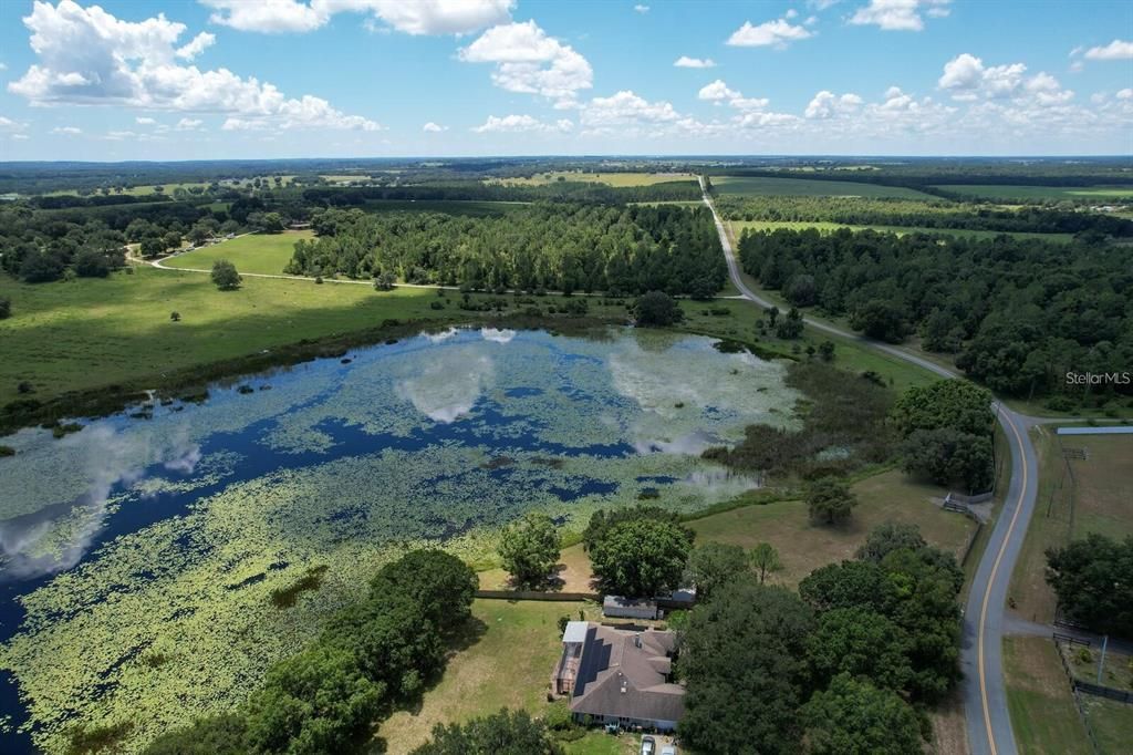 En Venta: $250,000 (3.99 acres)