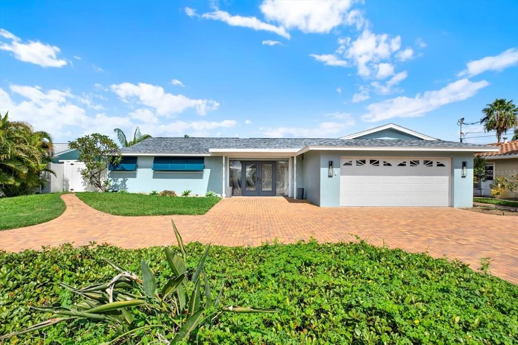 Active With Contract: $1,245,000 (3 beds, 2 baths, 1968 Square Feet)