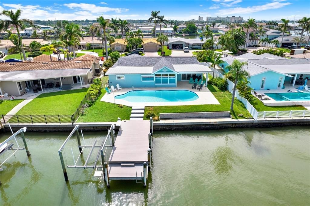 Active With Contract: $1,245,000 (3 beds, 2 baths, 1968 Square Feet)