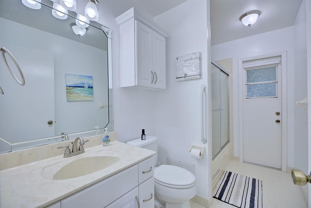 For Sale: $480,000 (2 beds, 2 baths, 1712 Square Feet)