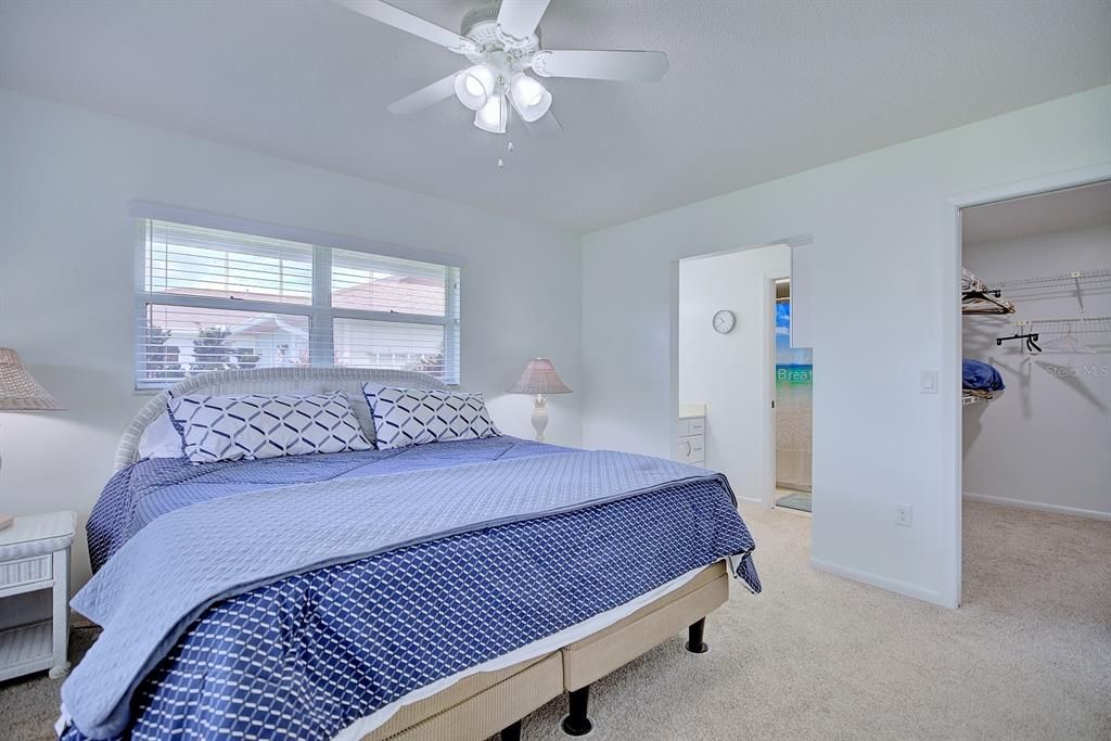 For Sale: $480,000 (2 beds, 2 baths, 1712 Square Feet)