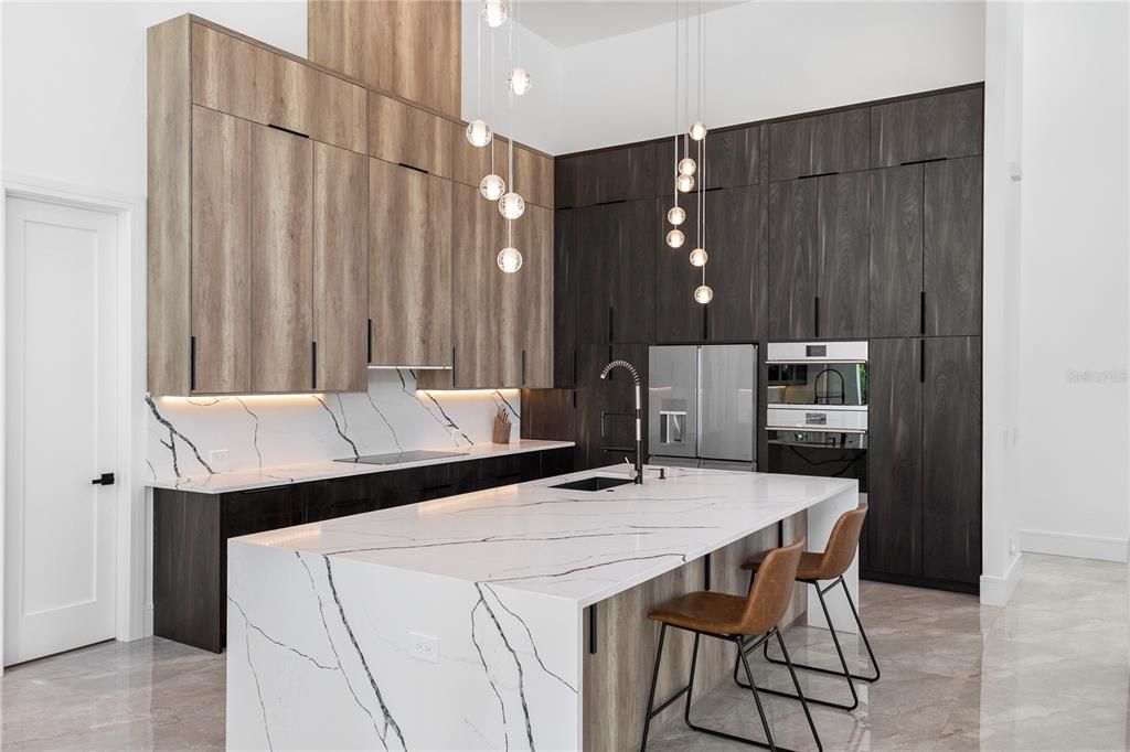 En Venta: $2,595,000 (4 camas, 4 baños, 3224 Pies cuadrados)