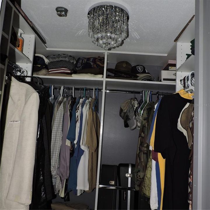 待售: $610,000 (3 贝兹, 2 浴室, 1919 平方英尺)