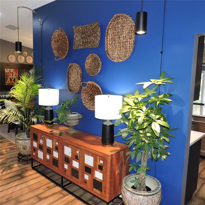 待售: $610,000 (3 贝兹, 2 浴室, 1919 平方英尺)