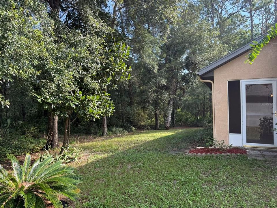 For Sale: $249,900 (3 beds, 2 baths, 1279 Square Feet)