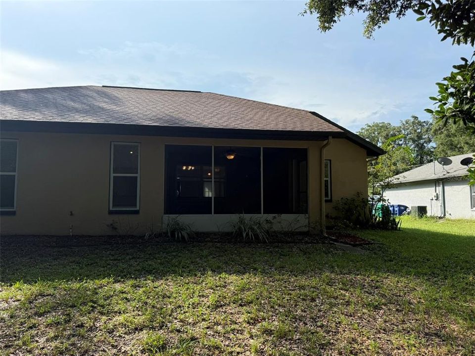 For Sale: $249,900 (3 beds, 2 baths, 1279 Square Feet)