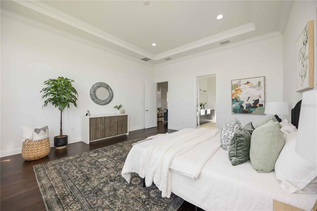 Active With Contract: $1,095,000 (3 beds, 3 baths, 3000 Square Feet)