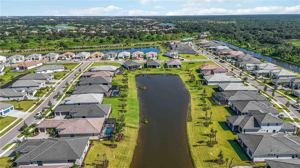 Active With Contract: $1,095,000 (3 beds, 3 baths, 3000 Square Feet)