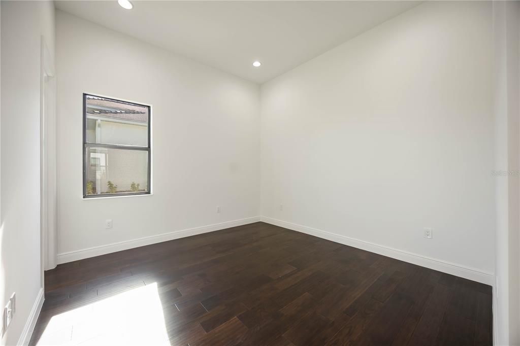 Active With Contract: $1,095,000 (3 beds, 3 baths, 3000 Square Feet)